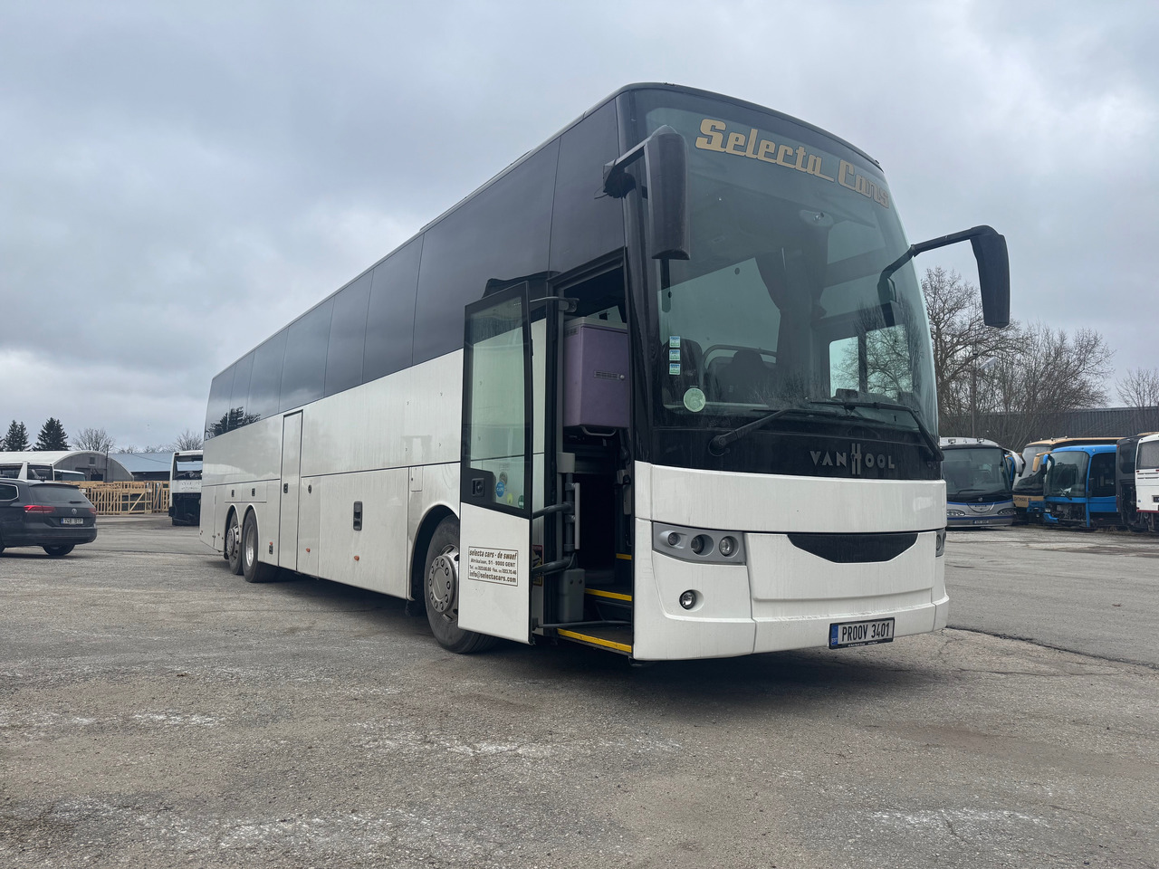 Van Hool EX17H - مركبة كوتش: صورة 1 Van Hool EX17H - مركبة كوتش: صورة 1