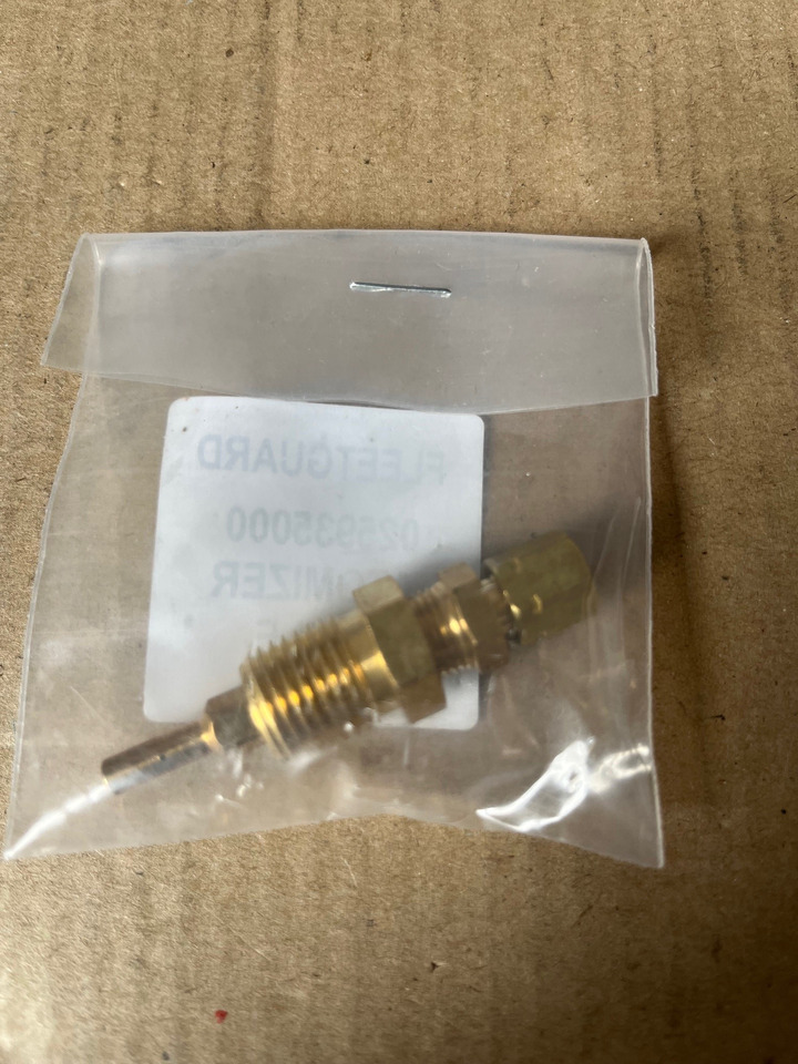 Fleetguard Injector 025935000 259350 - قطع غيار - آلات البناء: صورة 2 Fleetguard Injector 025935000 259350 - قطع غيار - آلات البناء: صورة 2