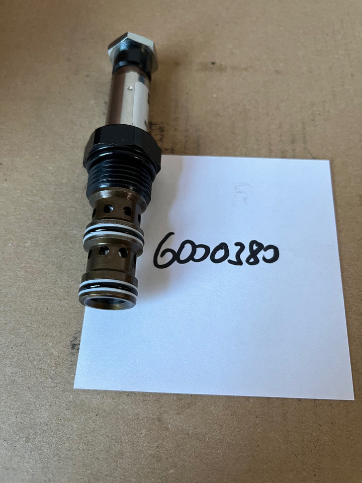 O&K Terex Valve 6000380 1455218 533-7208 - قطع غيار - حفارة: صورة 2 O&K Terex Valve 6000380 1455218 533-7208 - قطع غيار - حفارة: صورة 2