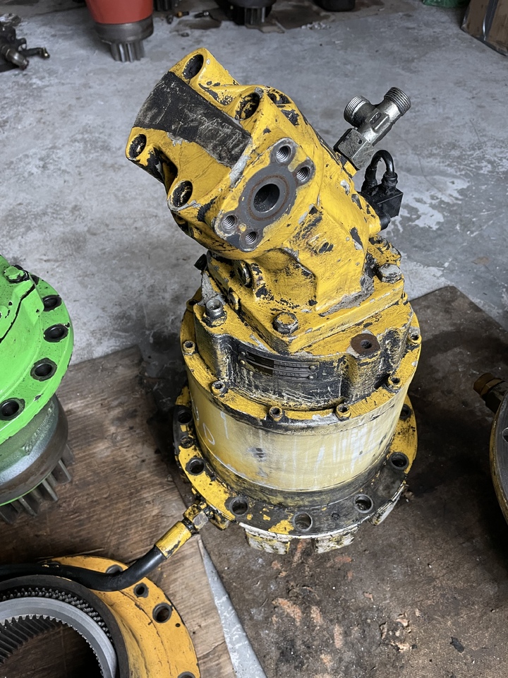 NEW HOLLAND Mh plus - محرك سوينغ - حفارة: صورة 1 NEW HOLLAND Mh plus - محرك سوينغ - حفارة: صورة 1