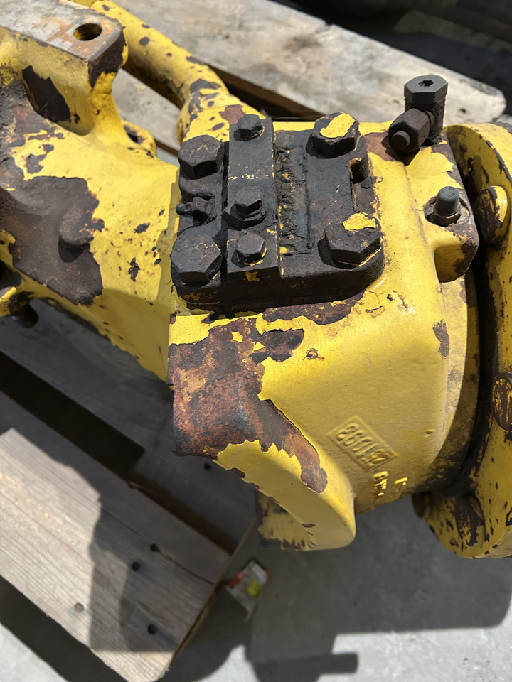 ZF Kramer 612 - مفصل التوجيه - اللودر بعجل: صورة 3 ZF Kramer 612 - مفصل التوجيه - اللودر بعجل: صورة 3