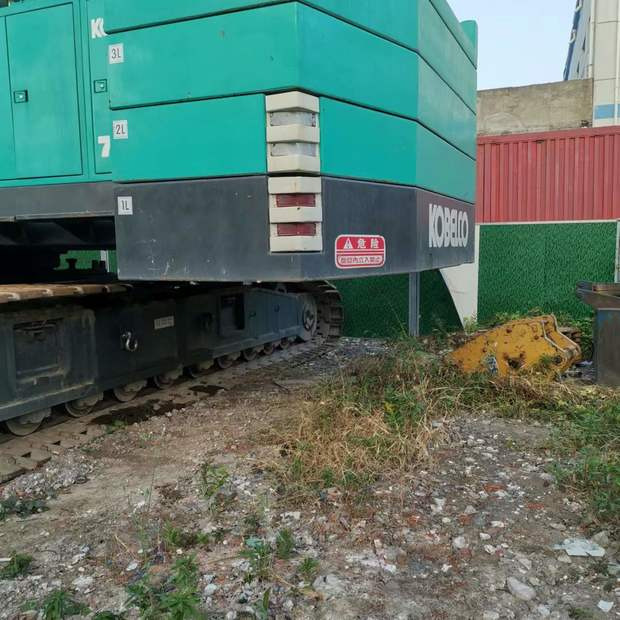 2005 KOBELCO 7150 - رافعة مجنزرة: صورة 3 2005 KOBELCO 7150 - رافعة مجنزرة: صورة 3