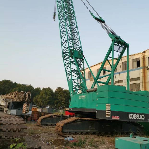 2005 KOBELCO 7150 - رافعة مجنزرة: صورة 1 2005 KOBELCO 7150 - رافعة مجنزرة: صورة 1