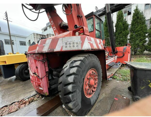 2008 KALMAR DRD420-60S5K - المعبِّئ المناول: صورة 3 2008 KALMAR DRD420-60S5K - المعبِّئ المناول: صورة 3