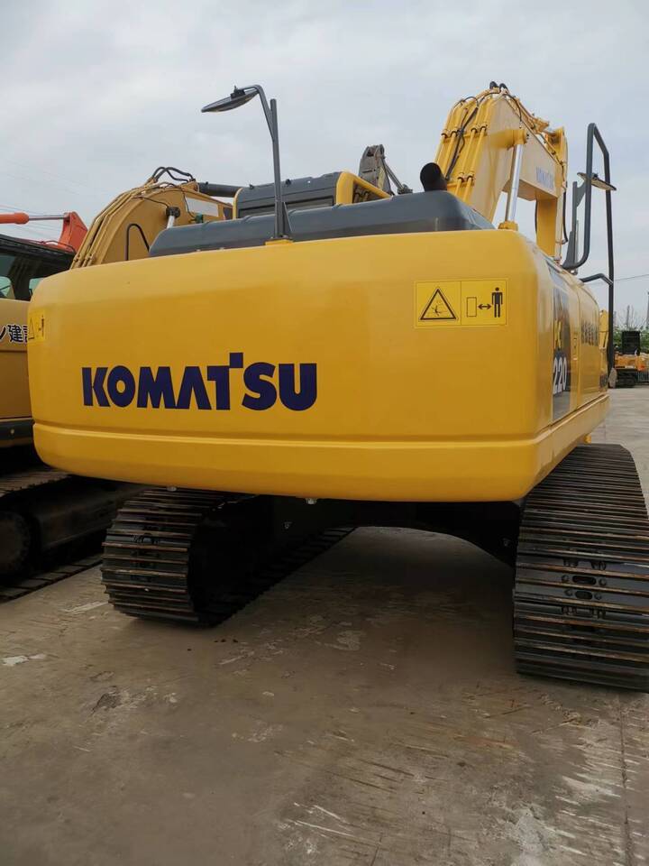 Komatsu PC220-8 - حفار زحاف: صورة 2 Komatsu PC220-8 - حفار زحاف: صورة 2