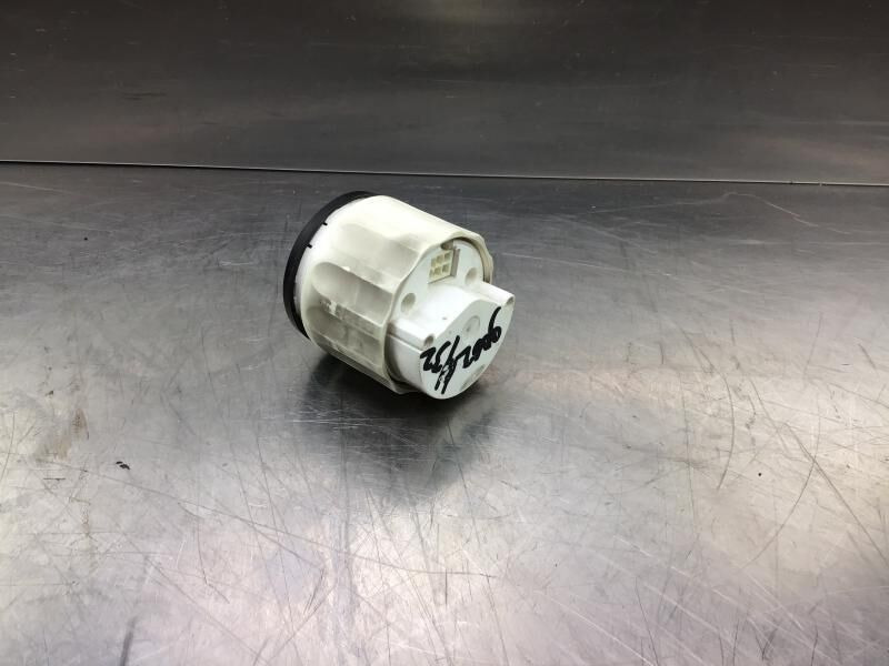 Liebherr A316 Li / A314 Li / A312 Li / A309 Li / A311 Li / R317 Li / R313 Li - لوحة القيادة: صورة 1 Liebherr A316 Li / A314 Li / A312 Li / A309 Li / A311 Li / R317 Li / R313 Li - لوحة القيادة: صورة 1