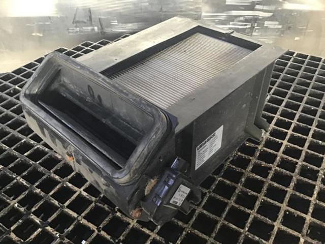 Liebherr Air Filter - فلتر الهواء: صورة 1 Liebherr Air Filter - فلتر الهواء: صورة 1