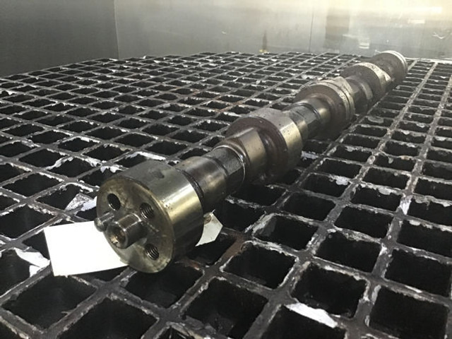 Liebherr Camshaft D834 - عمود الكامات: صورة 4 Liebherr Camshaft D834 - عمود الكامات: صورة 4