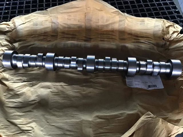 Liebherr Camshaft - عمود الكامات: صورة 2 Liebherr Camshaft - عمود الكامات: صورة 2
