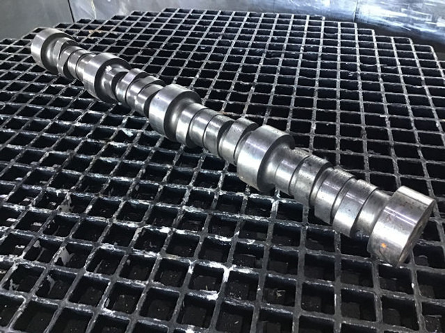 Liebherr Camshaft - عمود الكامات: صورة 3 Liebherr Camshaft - عمود الكامات: صورة 3