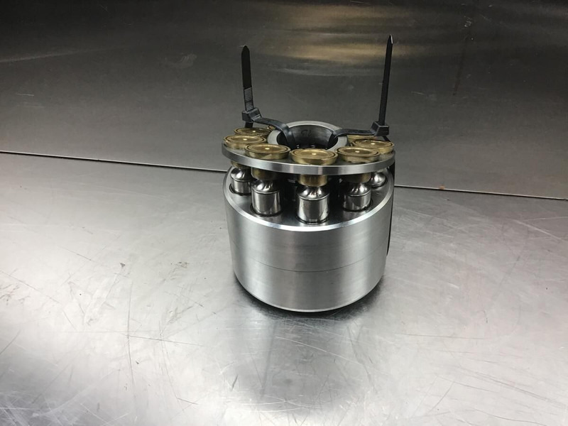 Liebherr Cilinder - اسطوانة هيدروليكية: صورة 3 Liebherr Cilinder - اسطوانة هيدروليكية: صورة 3