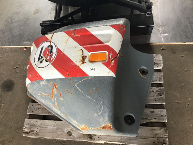 Liebherr Counterweight - الوزن المعاكس - الآلات الزراعية: صورة 2 Liebherr Counterweight - الوزن المعاكس - الآلات الزراعية: صورة 2