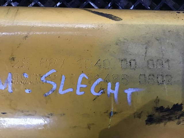 اسطوانة هيدروليكية Liebherr Cylinder: صورة 18 اسطوانة هيدروليكية Liebherr Cylinder: صورة 18