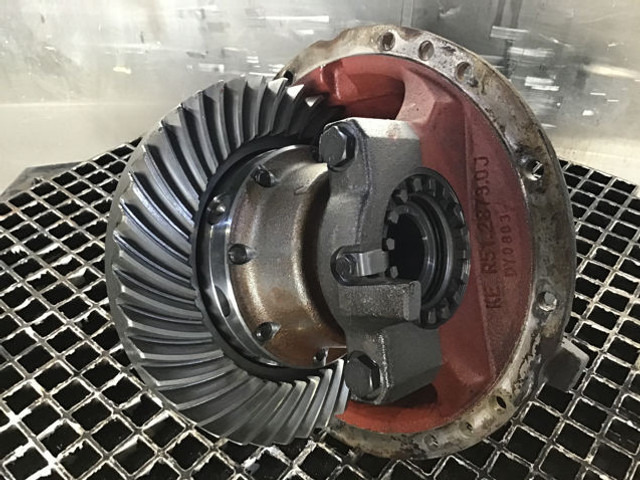 Liebherr Differential - صندوق التروس التفاضلية: صورة 5 Liebherr Differential - صندوق التروس التفاضلية: صورة 5