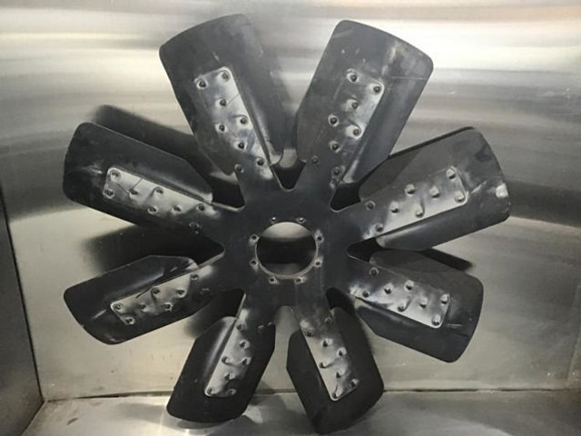 Liebherr Fan Blade - مروحة: صورة 5 Liebherr Fan Blade - مروحة: صورة 5