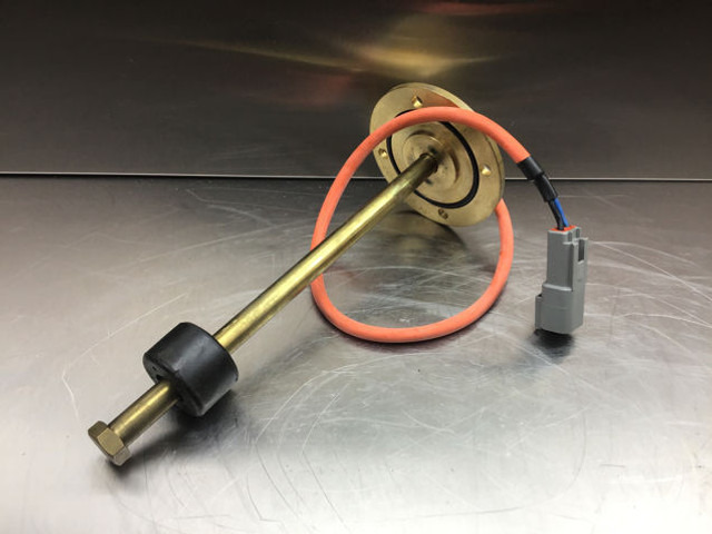 Liebherr Float Switch - النظام الكهربائي: صورة 3 Liebherr Float Switch - النظام الكهربائي: صورة 3