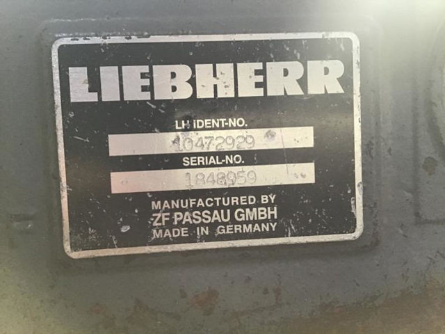 Liebherr Front Axle - المحور و قطع الغيار: صورة 3 Liebherr Front Axle - المحور و قطع الغيار: صورة 3