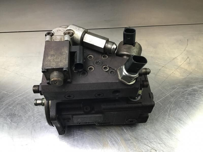 Liebherr High Pressure Pump - مضخة وقود: صورة 3 Liebherr High Pressure Pump - مضخة وقود: صورة 3