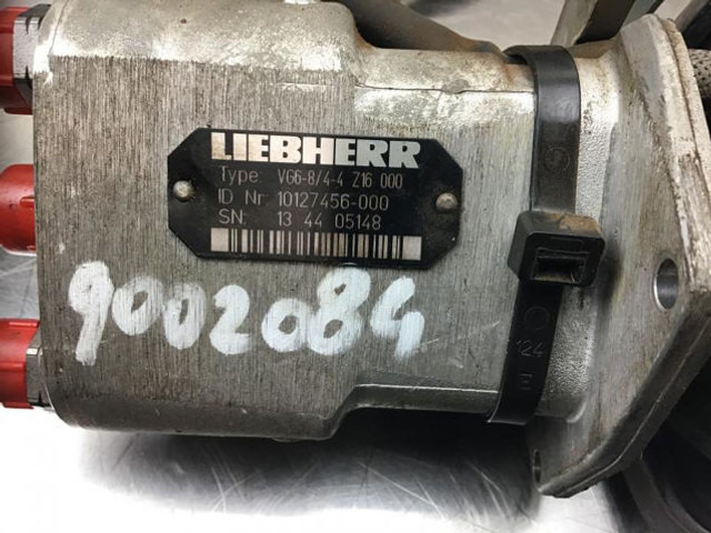 Liebherr Joystick Right - عتلة تبديل السرعة: صورة 2 Liebherr Joystick Right - عتلة تبديل السرعة: صورة 2