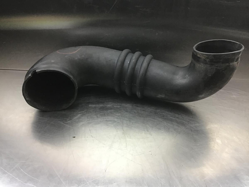 Liebherr L550 / L556 - أنبوب سحب الهواء: صورة 2 Liebherr L550 / L556 - أنبوب سحب الهواء: صورة 2