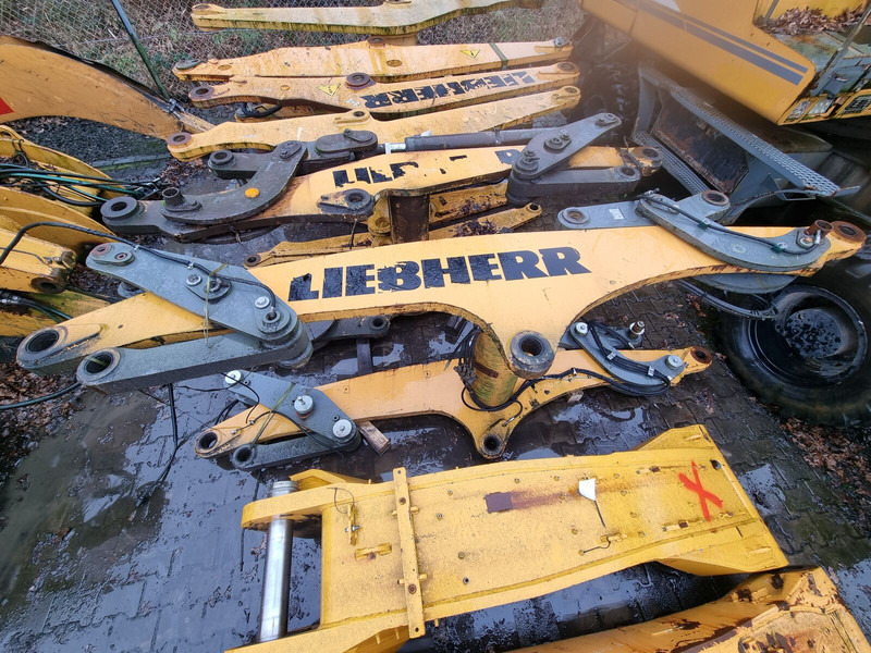 Liebherr Lifting Frame - قارنة توصيل هيدروليكي: صورة 1 Liebherr Lifting Frame - قارنة توصيل هيدروليكي: صورة 1