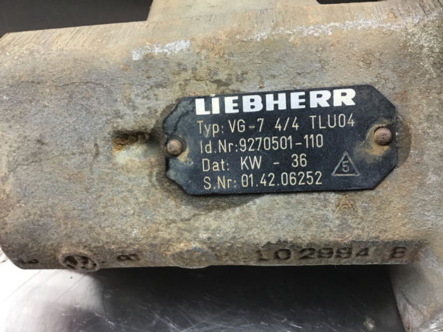 Liebherr Pilot Control Unit - عتلة تبديل السرعة: صورة 3 Liebherr Pilot Control Unit - عتلة تبديل السرعة: صورة 3