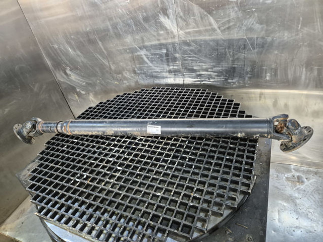 Liebherr Propellor Shaft - نصف رمح: صورة 3 Liebherr Propellor Shaft - نصف رمح: صورة 3