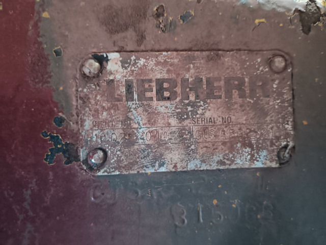 Liebherr Rear Axle - المحور و قطع الغيار: صورة 2 Liebherr Rear Axle - المحور و قطع الغيار: صورة 2