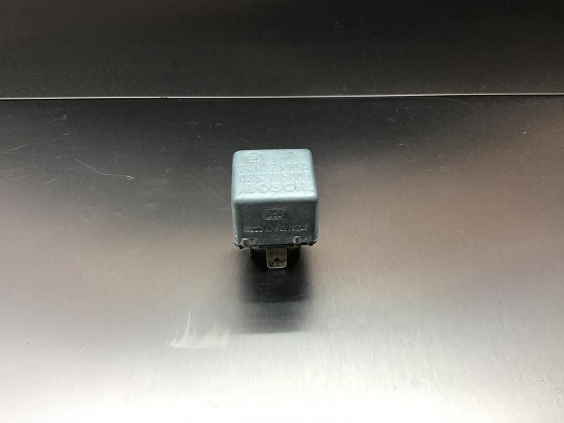 مرحل - آلات البناء Liebherr Relay: صورة 1