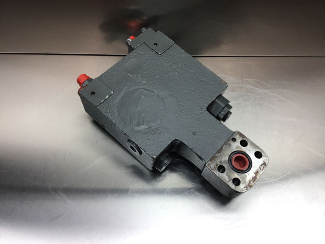 نظام الهيدروليك Liebherr Safety Valve: صورة 13