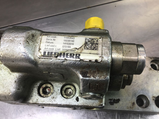 Liebherr Safety Valve - فيوز: صورة 3 Liebherr Safety Valve - فيوز: صورة 3