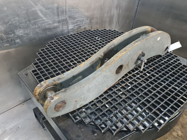 Liebherr Shift lever - قارنة توصيل هيدروليكي: صورة 2 Liebherr Shift lever - قارنة توصيل هيدروليكي: صورة 2