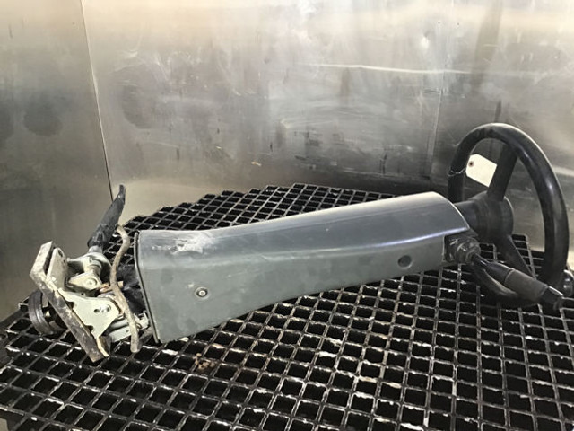 Liebherr Steering column - عمود التوجيه: صورة 1 Liebherr Steering column - عمود التوجيه: صورة 1