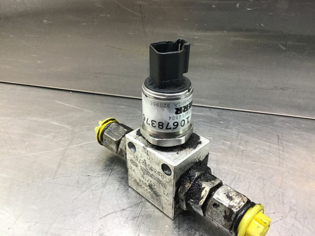 Liebherr Valve - نظام الهيدروليك: صورة 1 Liebherr Valve - نظام الهيدروليك: صورة 1