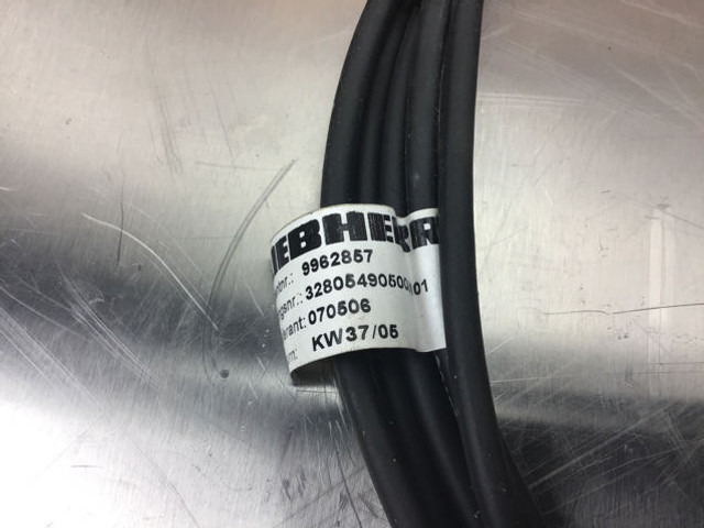 Liebherr Wire Harness Outrigger - تسخير/ تجميع الكابلات: صورة 3 Liebherr Wire Harness Outrigger - تسخير/ تجميع الكابلات: صورة 3