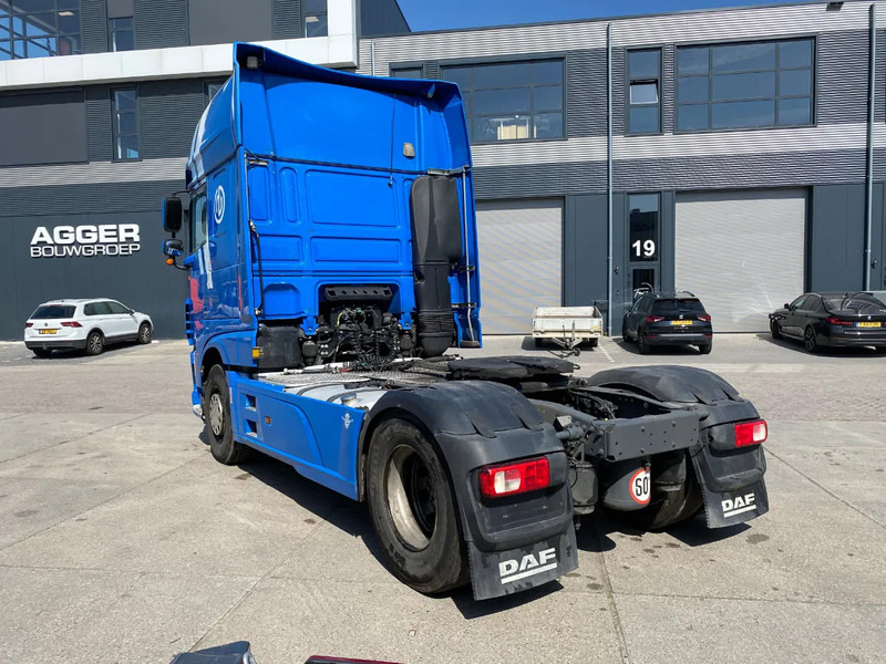 DAF XF 106.480 SSC / Full spoilers / Retarder / Stand Airco / Hydraulic - وحدة جر: صورة 4 DAF XF 106.480 SSC / Full spoilers / Retarder / Stand Airco / Hydraulic - وحدة جر: صورة 4