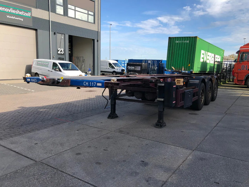 DESOT 20-30 FT Tank Chassis / SAF Disc / ADR - نصف مقطورة لنقل الحاويات: صورة 4 DESOT 20-30 FT Tank Chassis / SAF Disc / ADR - نصف مقطورة لنقل الحاويات: صورة 4