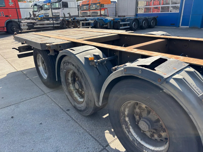 نصف مقطورة لنقل الحاويات Kögel SW24 Container chassis / 40FT / BPW + Drum: صورة 7 نصف مقطورة لنقل الحاويات Kögel SW24 Container chassis / 40FT / BPW + Drum: صورة 7