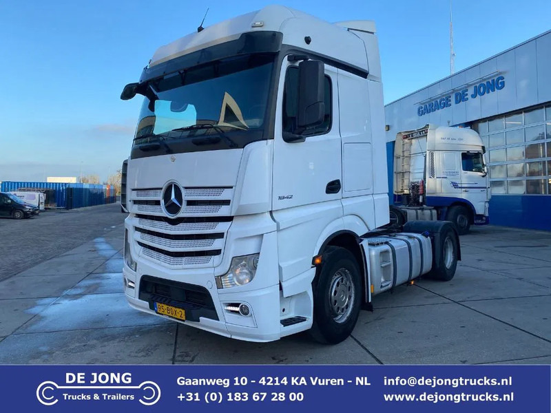 Mercedes-Benz Actros 1842 Big space / Automatic - وحدة جر: صورة 1 Mercedes-Benz Actros 1842 Big space / Automatic - وحدة جر: صورة 1