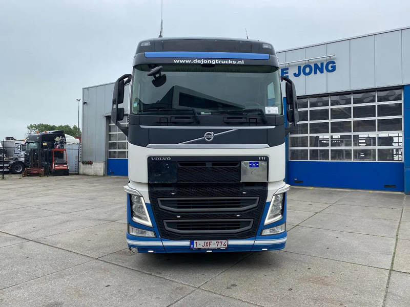 Volvo FH 13.420 Globetrotter / ADR / Stand Airco - وحدة جر: صورة 2 Volvo FH 13.420 Globetrotter / ADR / Stand Airco - وحدة جر: صورة 2
