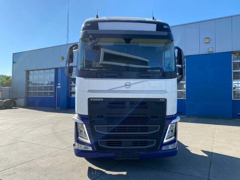 Volvo FH 13.500 Globetrotter XL / I-Park Cool / 2x Tank / Euro 6D - وحدة جر: صورة 2 Volvo FH 13.500 Globetrotter XL / I-Park Cool / 2x Tank / Euro 6D - وحدة جر: صورة 2