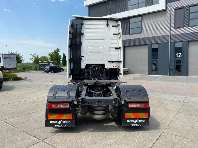 Volvo FH 13.500 Globetrotter XL / I-parkCool / Alcoa / 2x Tank - وحدة جر: صورة 5 Volvo FH 13.500 Globetrotter XL / I-parkCool / Alcoa / 2x Tank - وحدة جر: صورة 5