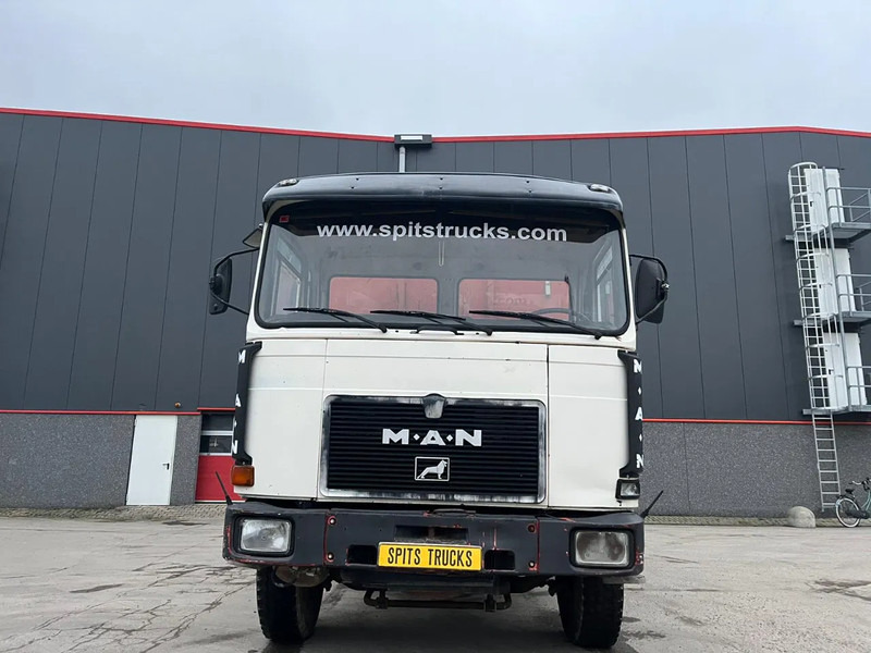 26.321 Manual + FULL STEEL 6x4) - شاحنة هيكل كابينة: صورة 2 26.321 Manual + FULL STEEL 6x4) - شاحنة هيكل كابينة: صورة 2
