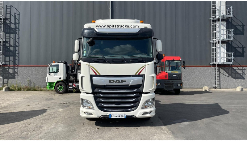 DAF XF 530 Retarder+ Kipperhydrauliek+ koelkast - وحدة جر: صورة 2 DAF XF 530 Retarder+ Kipperhydrauliek+ koelkast - وحدة جر: صورة 2