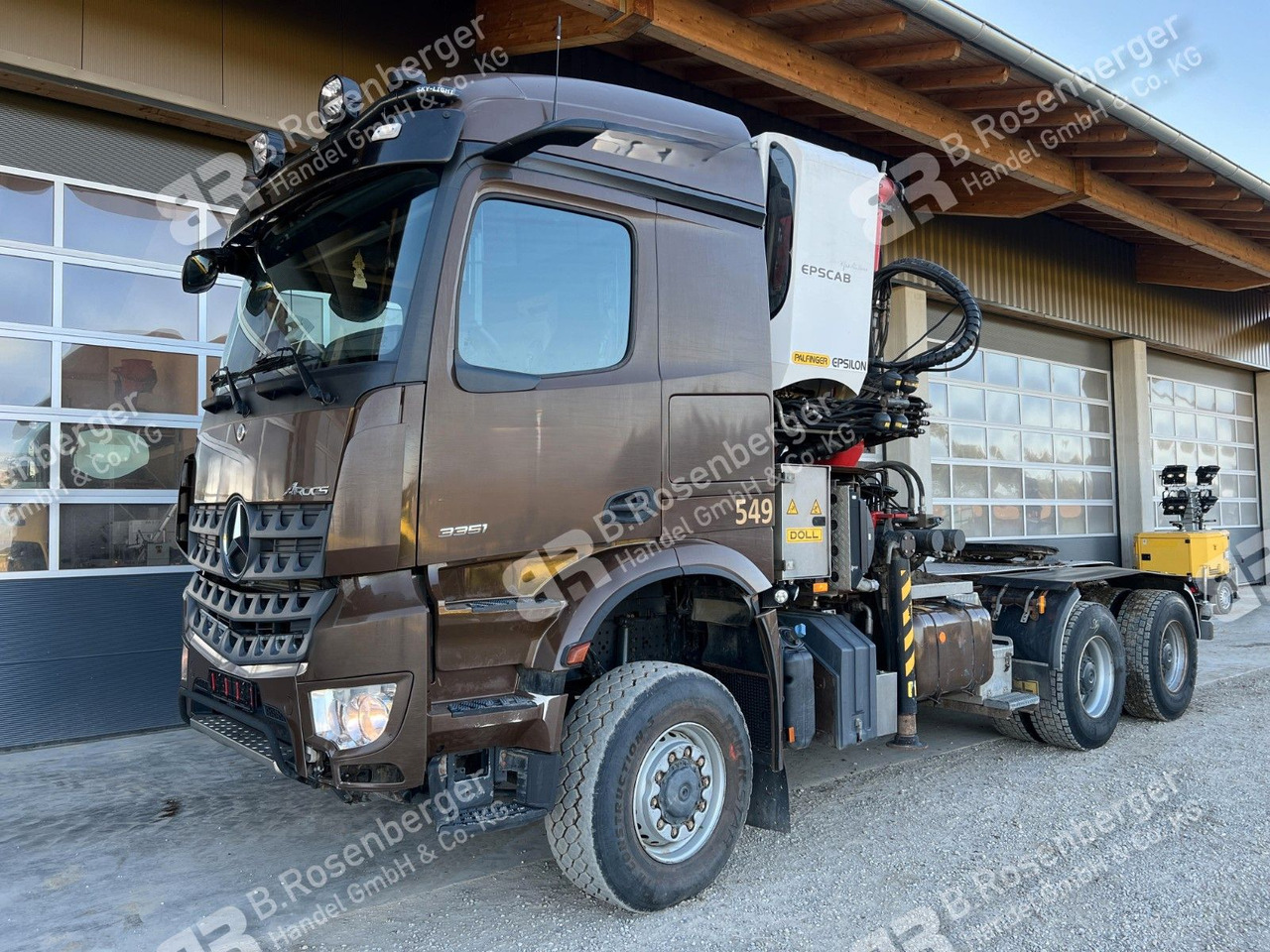 Mercedes-Benz Arocs 3351 6x6 Palfinger Epsilon S260Z96 - شاحنة قطع الأشجار, شاحنة كرين: صورة 4 Mercedes-Benz Arocs 3351 6x6 Palfinger Epsilon S260Z96 - شاحنة قطع الأشجار, شاحنة كرين: صورة 4