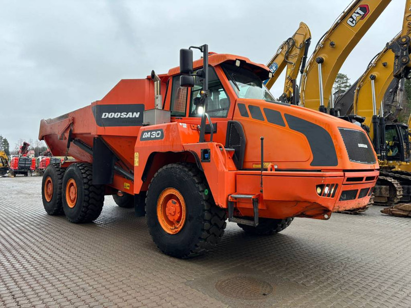 Doosan DA 30 - شاحنة قلاب مفصلية: صورة 2 Doosan DA 30 - شاحنة قلاب مفصلية: صورة 2