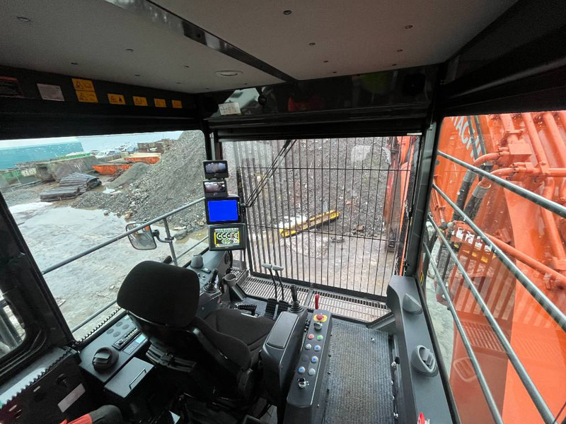 حفار زحاف Hitachi EX2000-7BBH: صورة 17