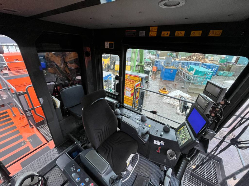 حفار زحاف Hitachi EX2000-7BBH: صورة 18