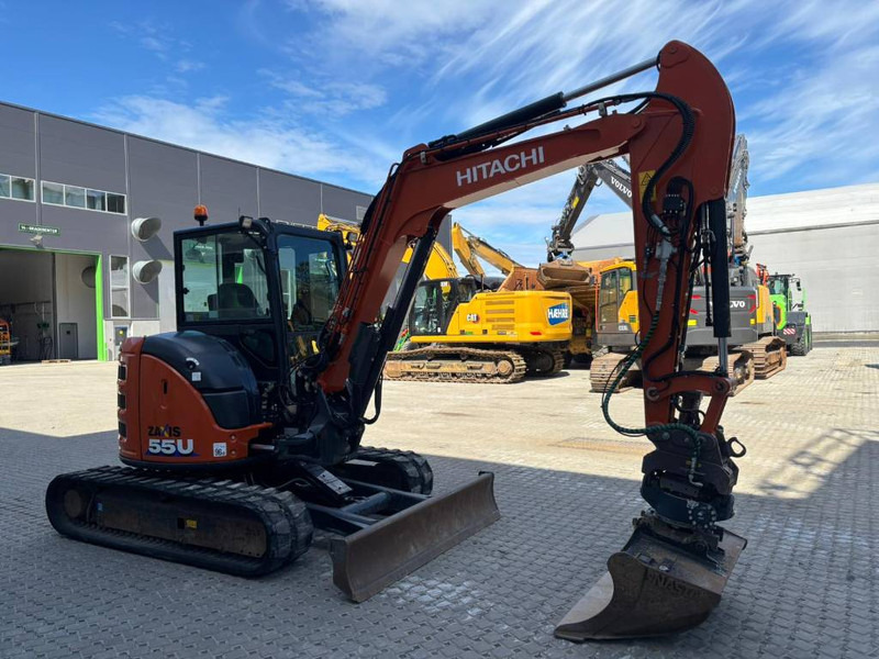 Hitachi ZX 55 U-6 CLR - حفارة مُصَّغرة: صورة 2 Hitachi ZX 55 U-6 CLR - حفارة مُصَّغرة: صورة 2