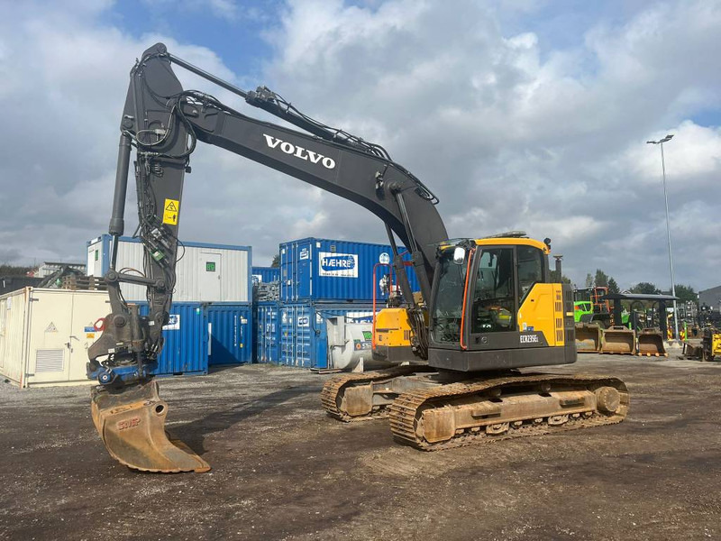 Volvo ECR 235 EL - حفار زحاف: صورة 1 Volvo ECR 235 EL - حفار زحاف: صورة 1